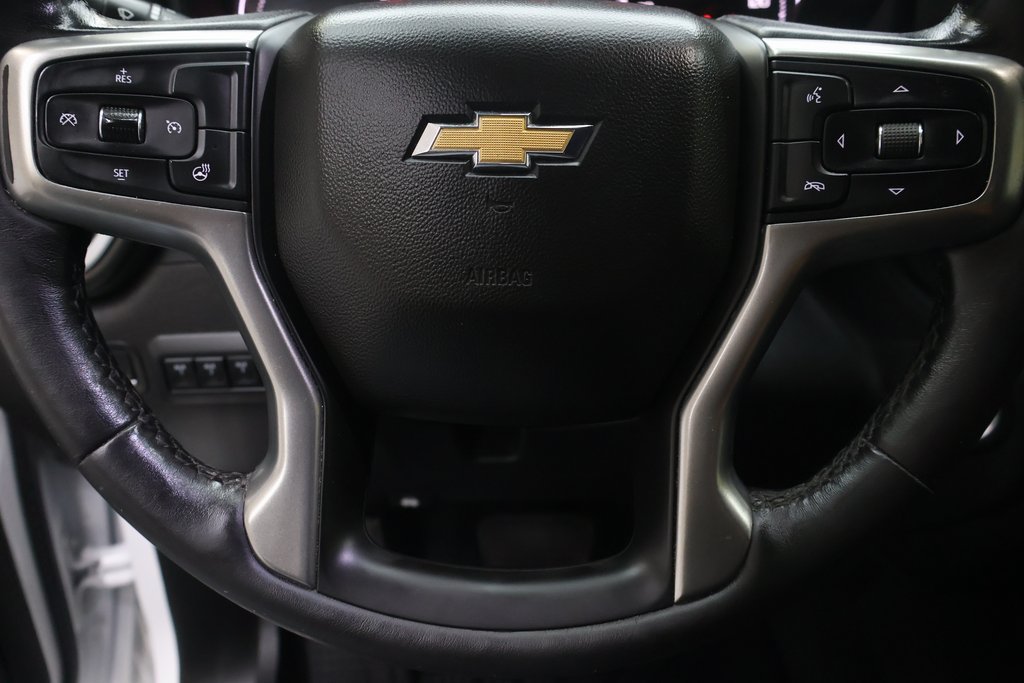 Used 2022 Chevrolet Silverado 3500 LT w/ Convenience Package AWD/4WD image 18