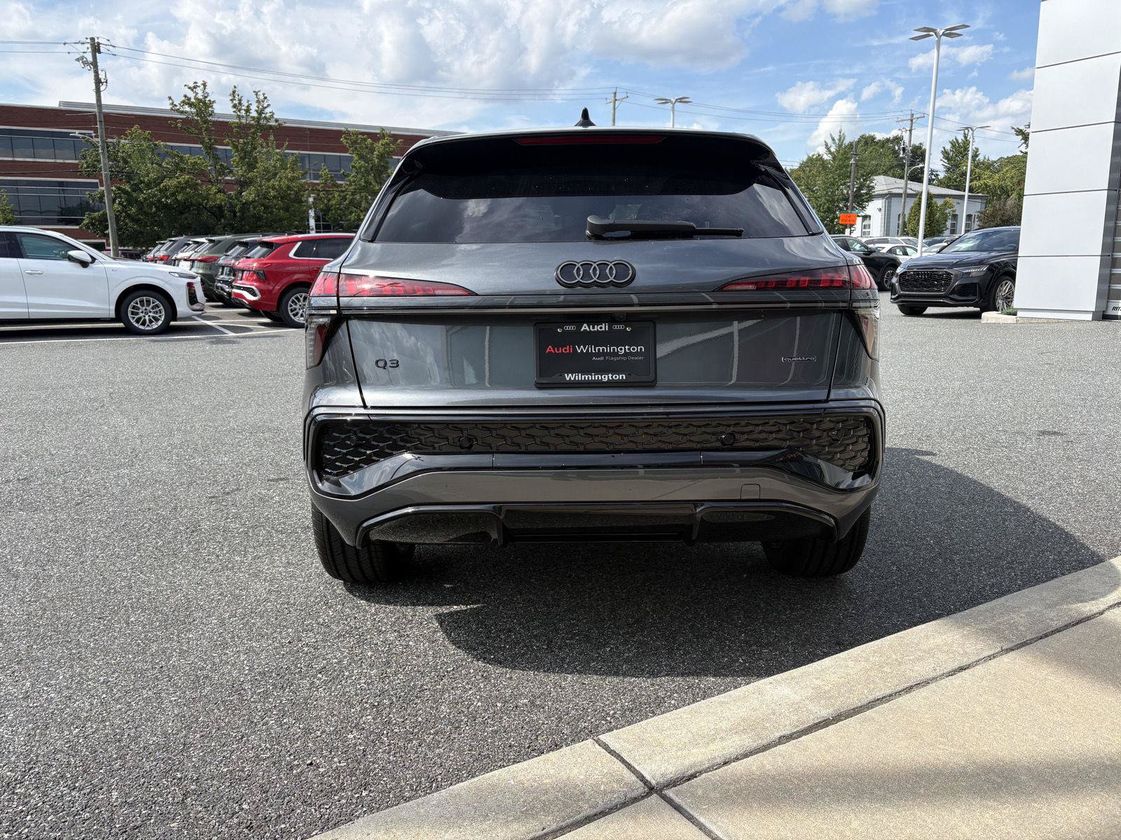 New 2026 Audi Q3 quattro 2.0T AWD/4WD image 4
