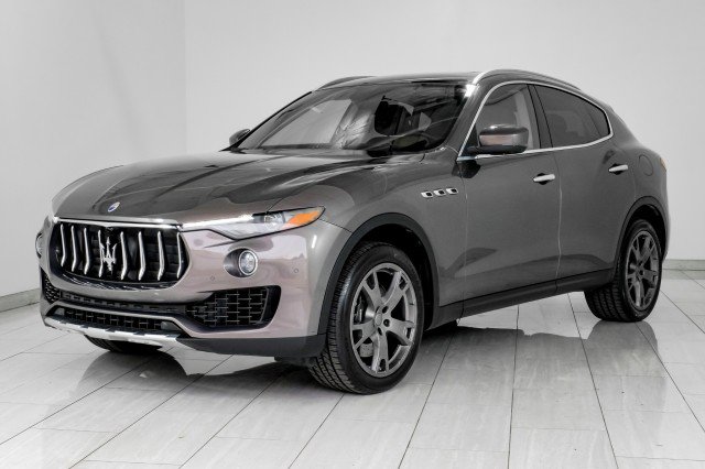 Used 2017 Maserati Levante S image 4