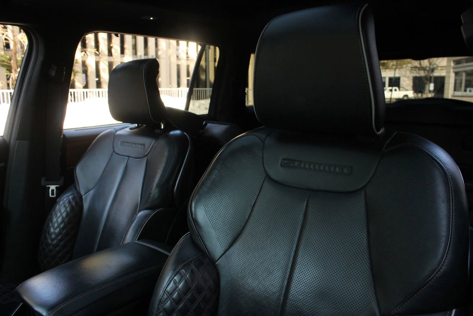 Used 2021 Jeep Grand Cherokee L Summit image 15