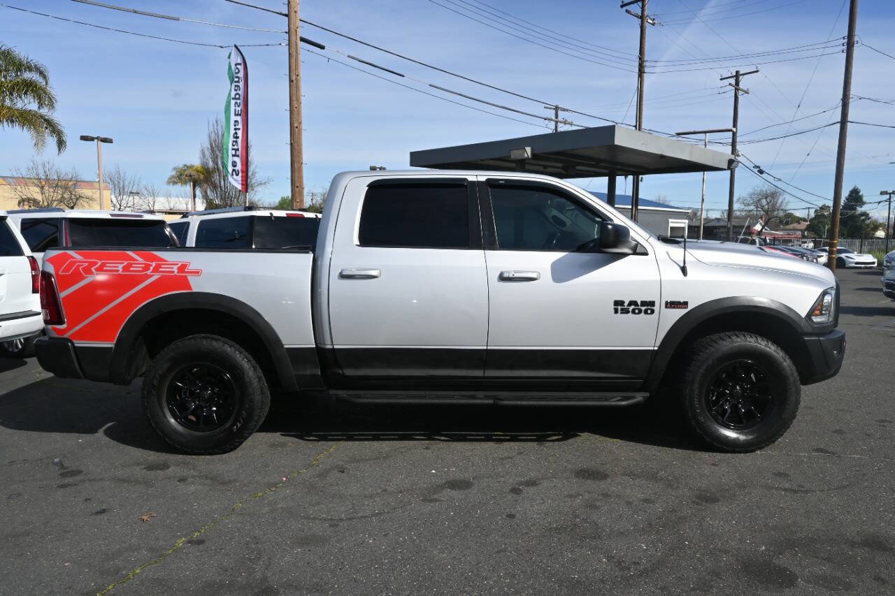 Used 2018 RAM 1500 Rebel w/ Ram 1500 Black Rebel Group AWD/4WD image 8