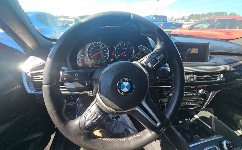 Used 2015 BMW X6 M w/ Executive Package AWD/4WD image 9