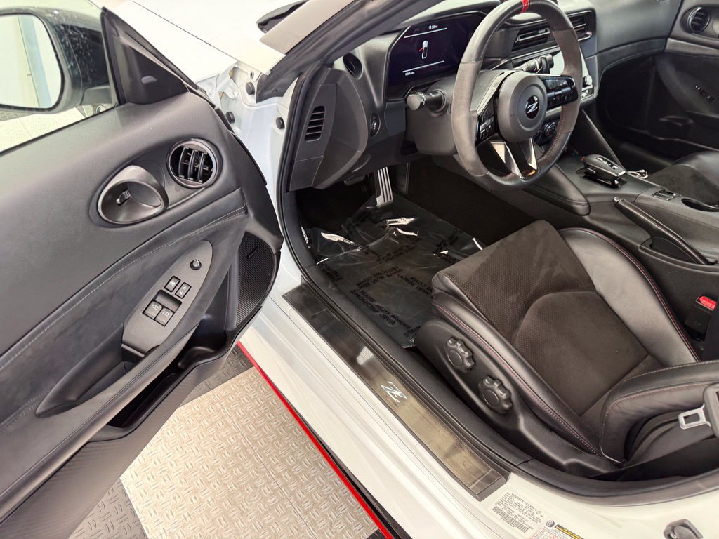 Used 2024 Nissan Z NISMO w/ Floor Mat Package RWD image 25