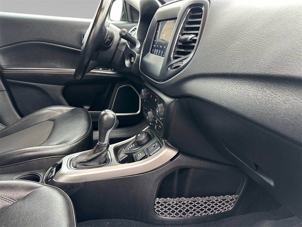 Used 2021 Jeep Compass Latitude w/ Convenience Group image 20