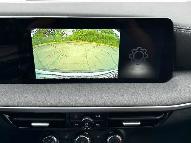 New 2025 Nissan Kicks SV w/ SV Premium Package image 14