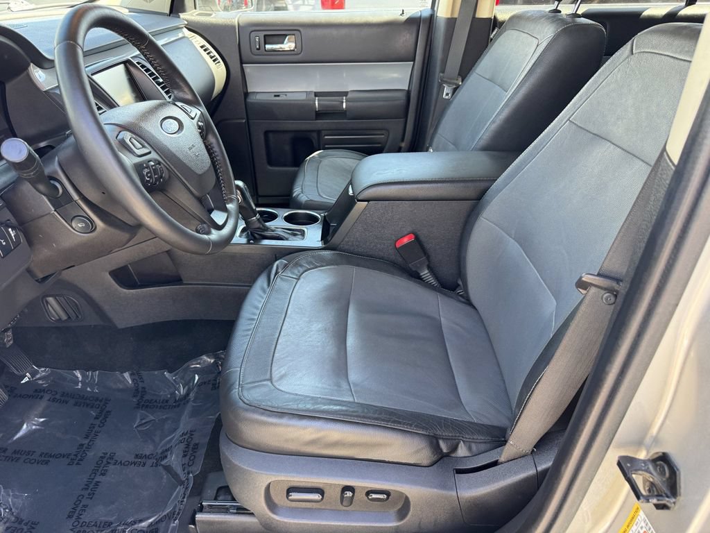Used 2015 Ford Flex SEL w/ Equipment Group 202A FWD image 17