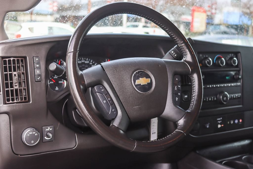 Used 2022 Chevrolet Express 3500 Work Van w/ Driver Convenience Package image 29