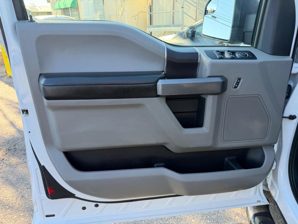 Used 2019 Ford F150 XLT image 15