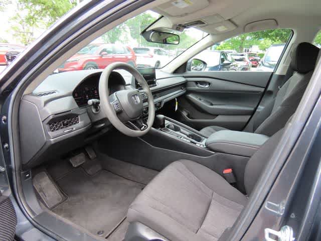Used 2023 Honda Accord LX image 2