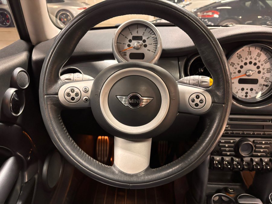 Used 2005 MINI Cooper S image 10