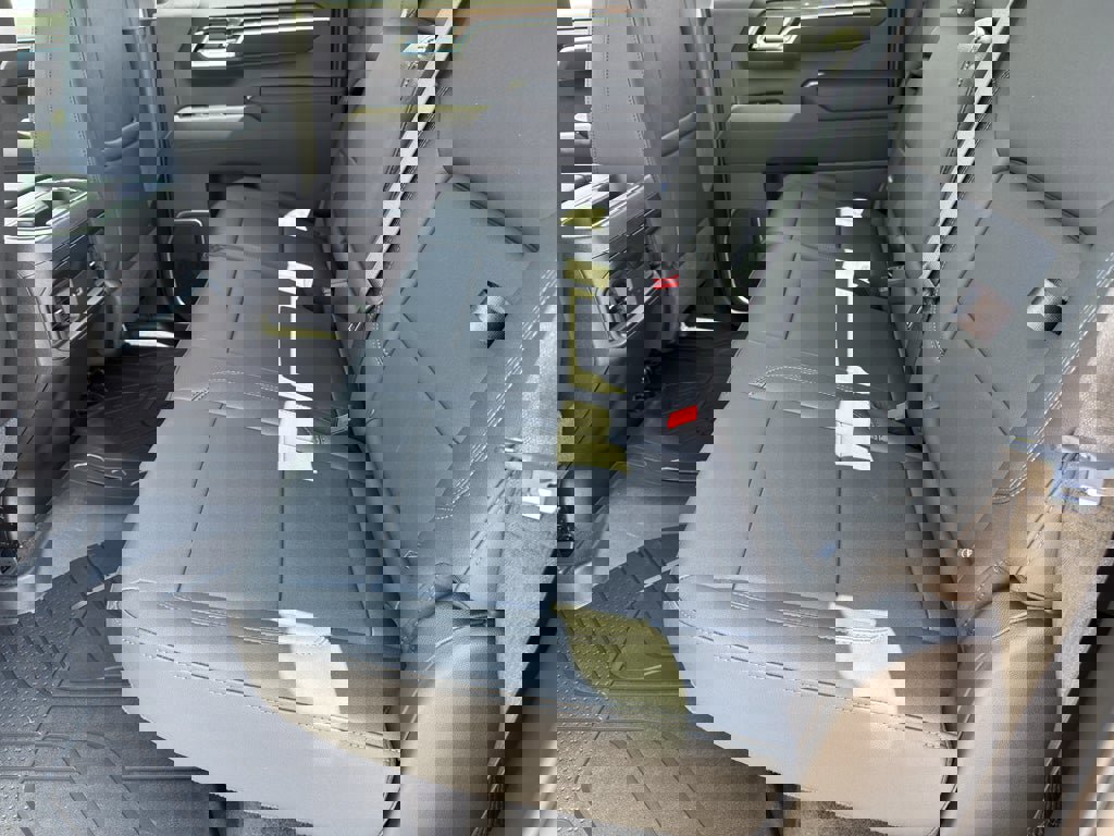 New 2026 Chevrolet Silverado 1500 LT w/ Leather Package image 23