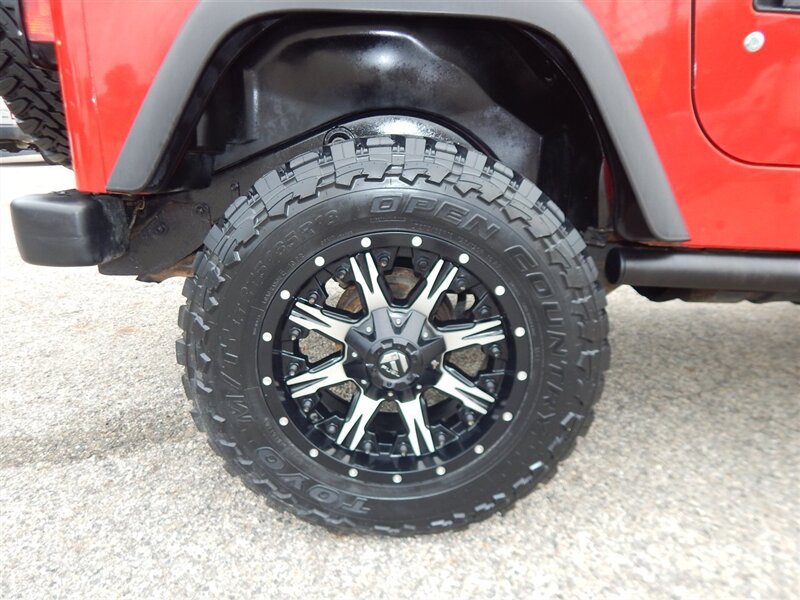 Used 2004 Jeep Wrangler X AWD/4WD image 20