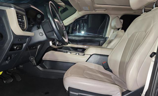 Used 2024 Ford Expedition Max Limited image 9