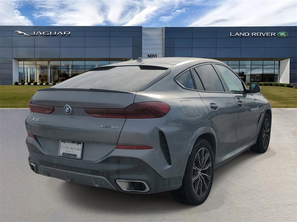 Used 2024 BMW X6 xDrive40i w/ Premium Package image 3