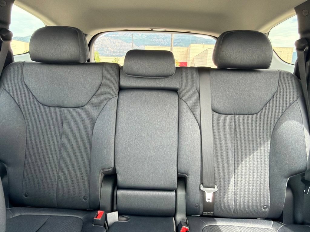 Used 2022 Hyundai Santa Fe SEL AWD/4WD image 26