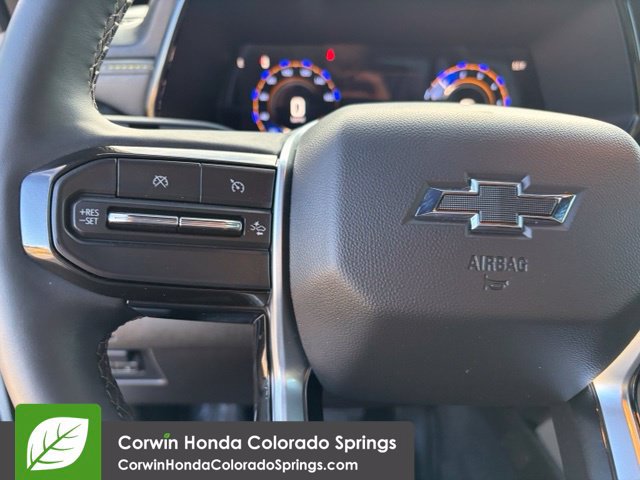 Used 2025 Chevrolet Colorado ZR2 w/ Technology Package AWD/4WD image 29