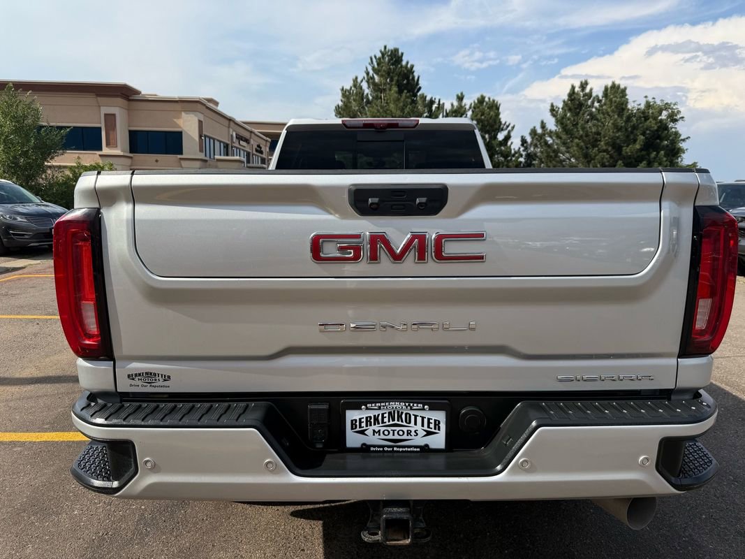 Used 2023 GMC Sierra 3500 Denali w/ Denali Ultimate Package image 4