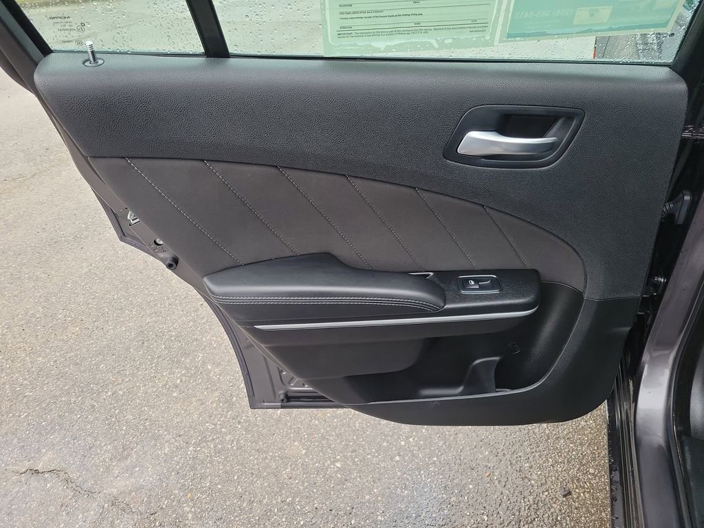 Used 2023 Dodge Charger SXT RWD image 29