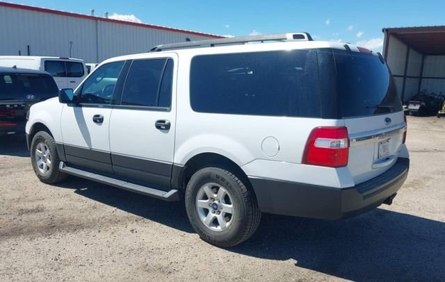 Used 2016 Ford Expedition EL XL w/ Equipment Group 101A AWD/4WD image 3