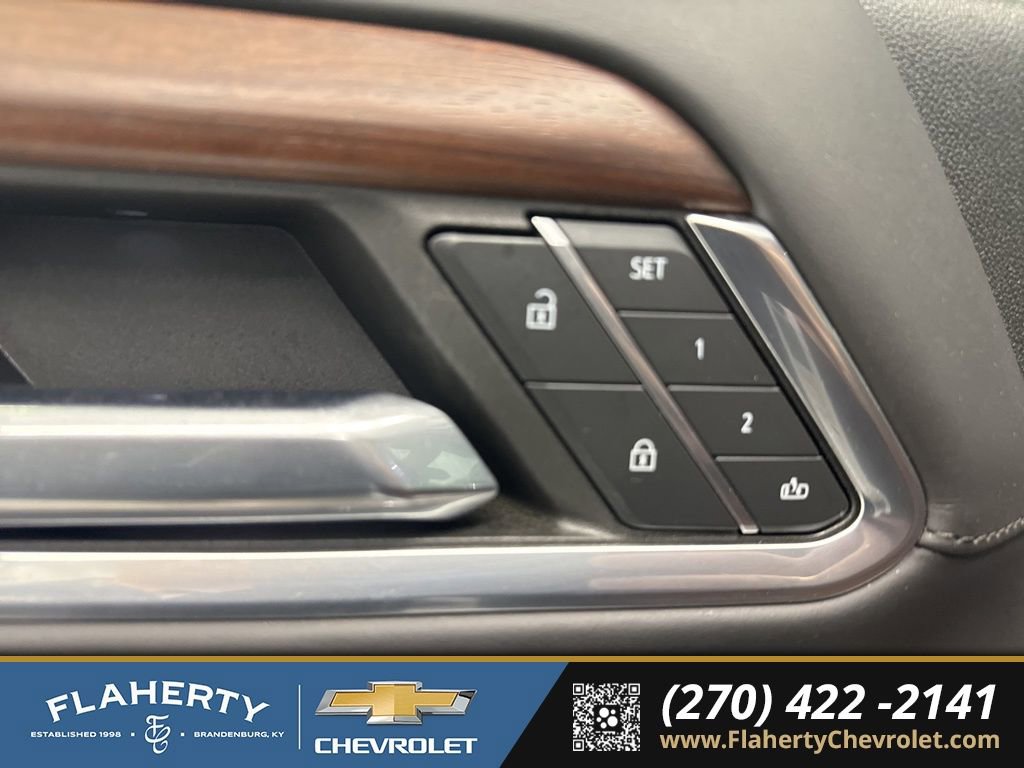 Used 2024 GMC Sierra 3500 Denali Ultimate image 20