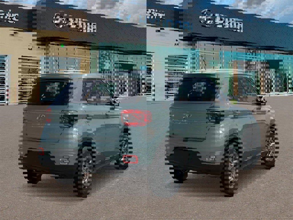 New 2026 Hyundai Venue SE image 4