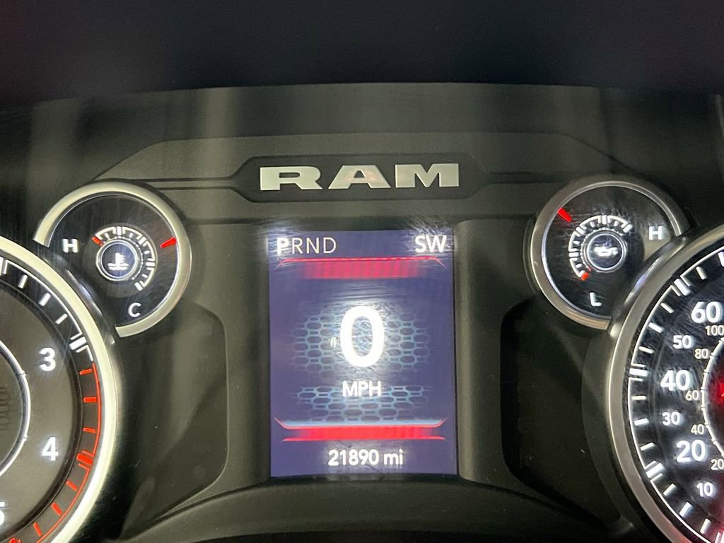 Used 2022 RAM 3500 Big Horn w/ Level A Equipment Group AWD/4WD image 13