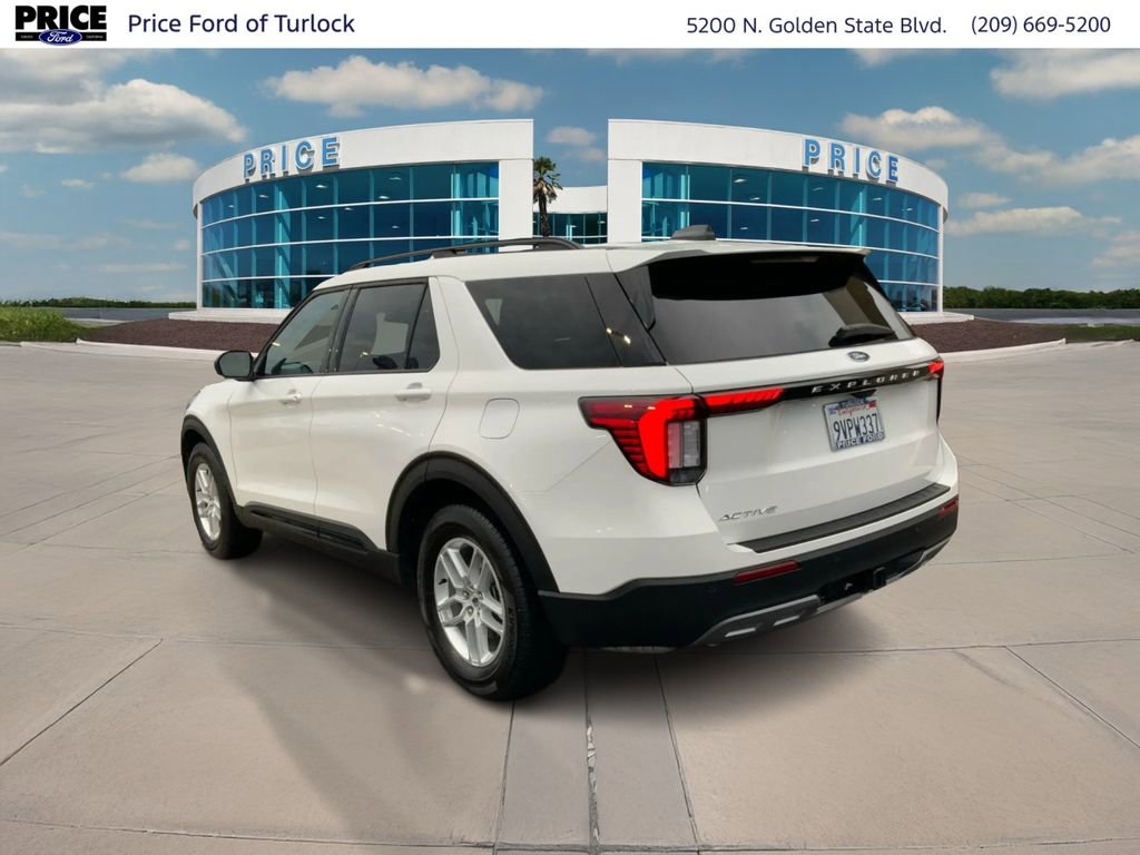 Used 2026 Ford Explorer Active w/ Active Comfort Package image 7