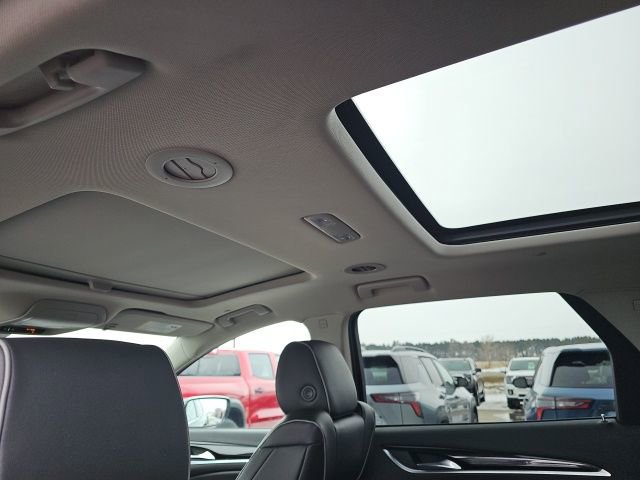 Used 2020 Buick Enclave Avenir w/ Avenir Technology Package image 11