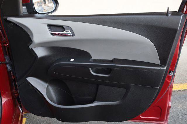 Used 2017 Chevrolet Sonic LT w/ Convenience Package image 24