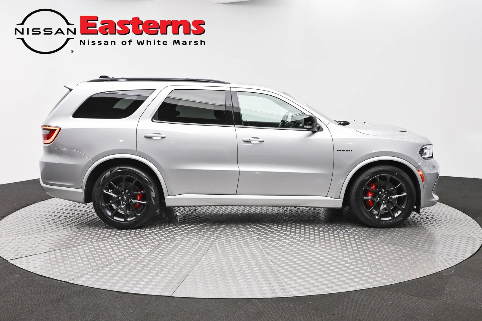 Used 2024 Dodge Durango R/T AWD/4WD image 4