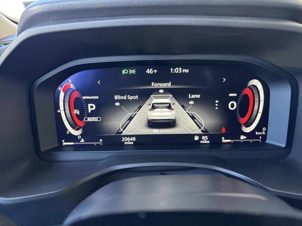 Used 2025 Nissan Rogue Platinum w/ Platinum Premium Package image 11