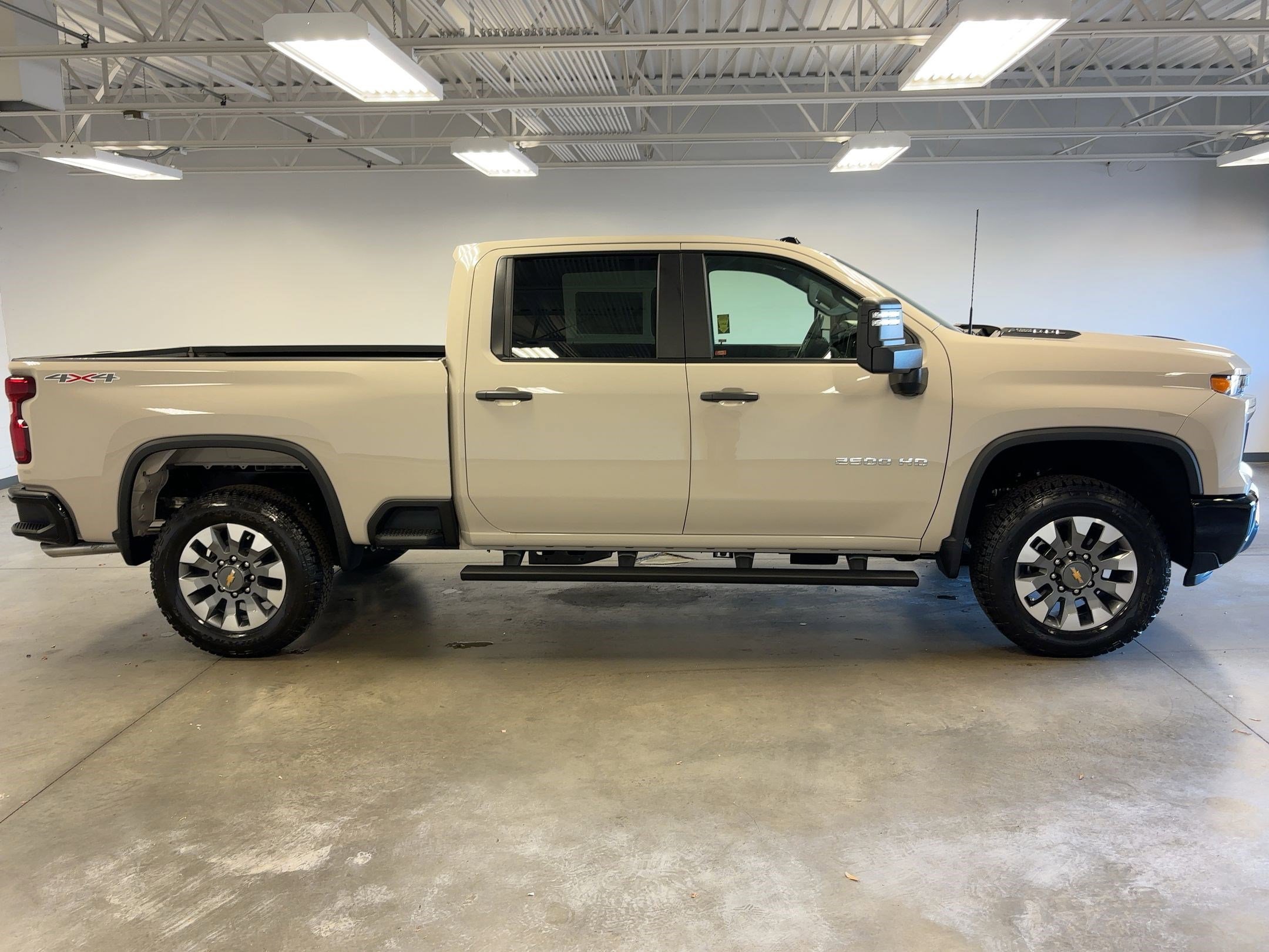 New 2026 Chevrolet Silverado 2500 Custom image 7