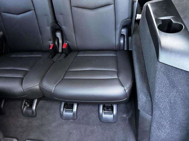 Used 2024 Cadillac XT6 Luxury w/ LPO, Floor Liner Package FWD image 51