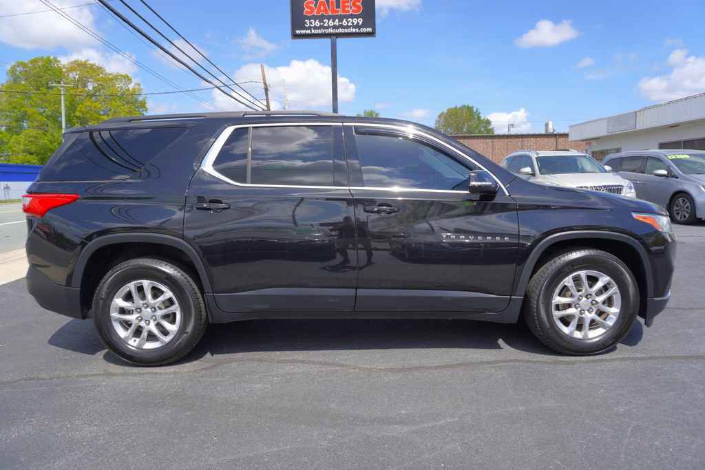 Used 2019 Chevrolet Traverse LT image 5