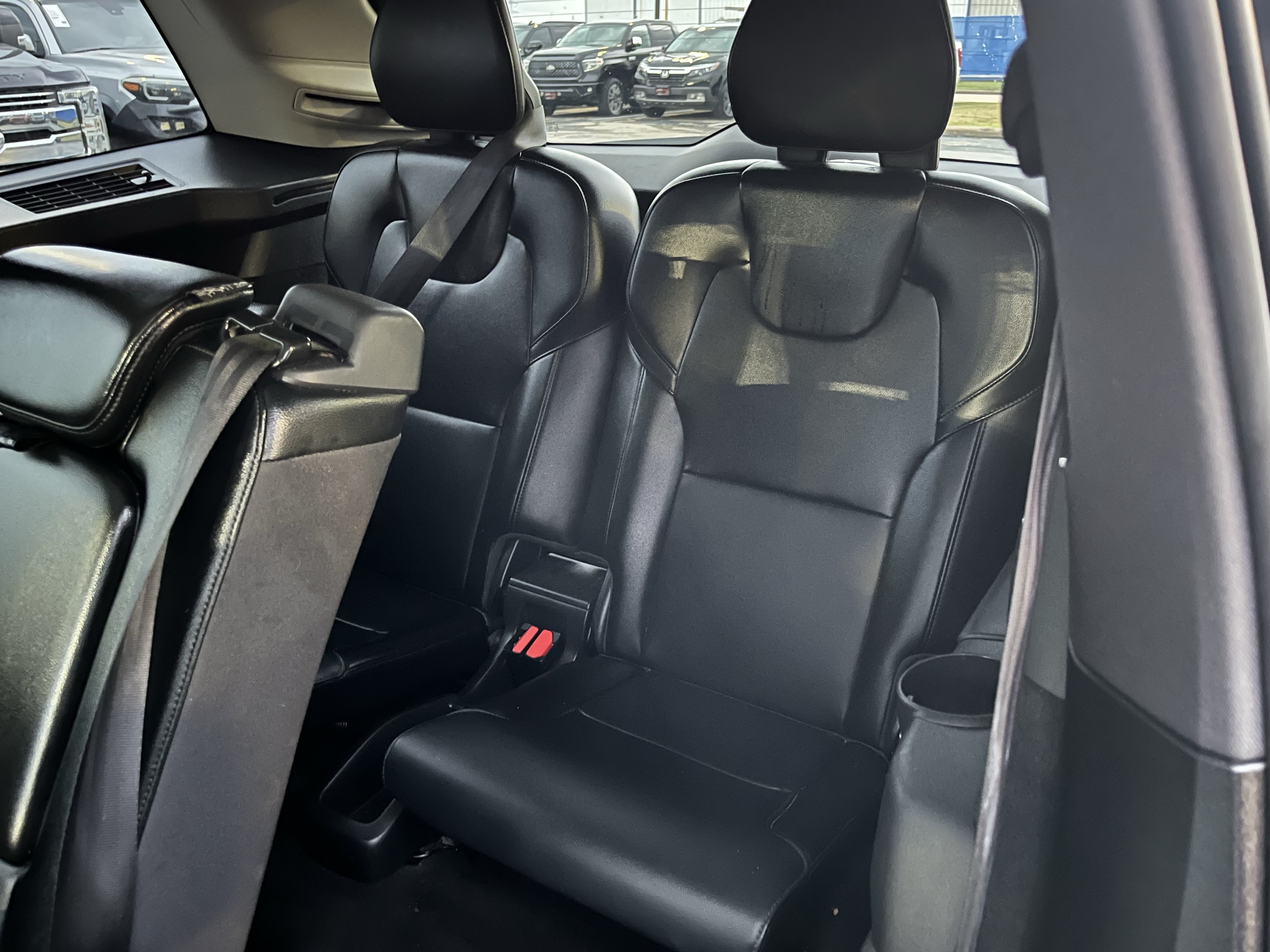 Used 2022 Volvo XC90 T5 Momentum AWD/4WD image 33