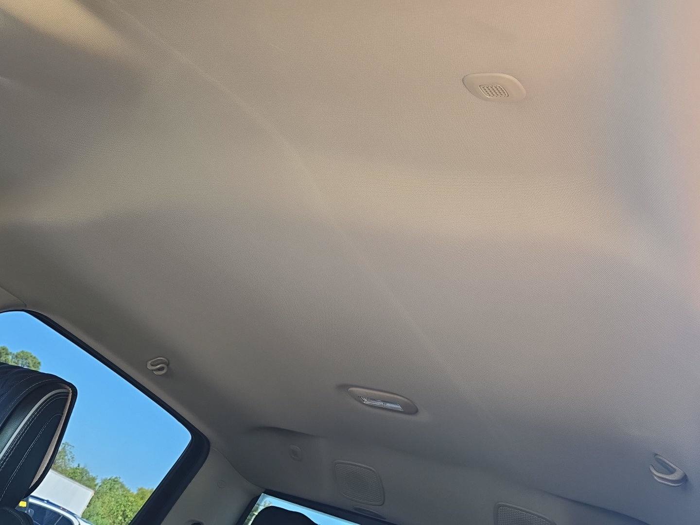 Used 2020 RAM 1500 Laramie AWD/4WD image 17