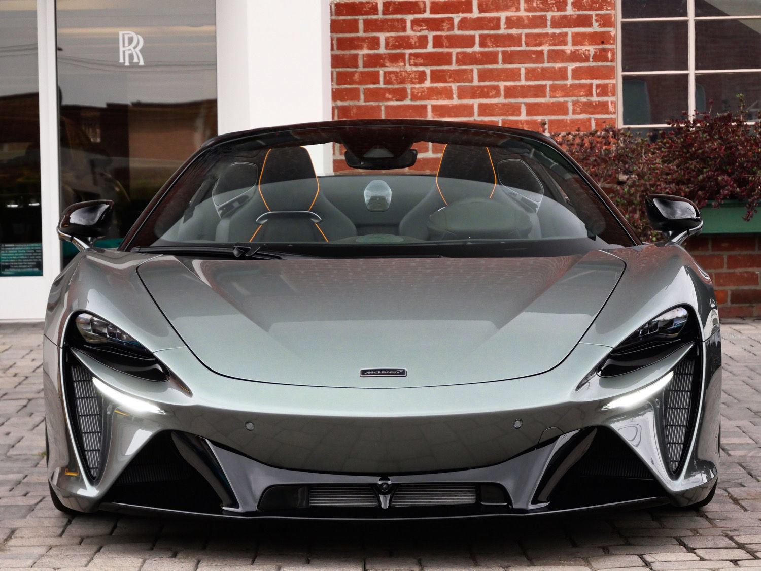 New 2026 McLaren Artura Spider RWD image 2
