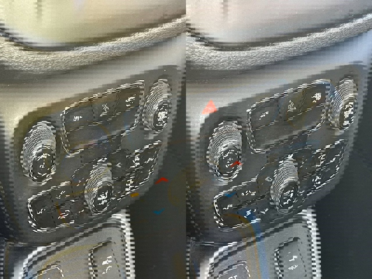 Used 2020 Jeep Compass Latitude image 6