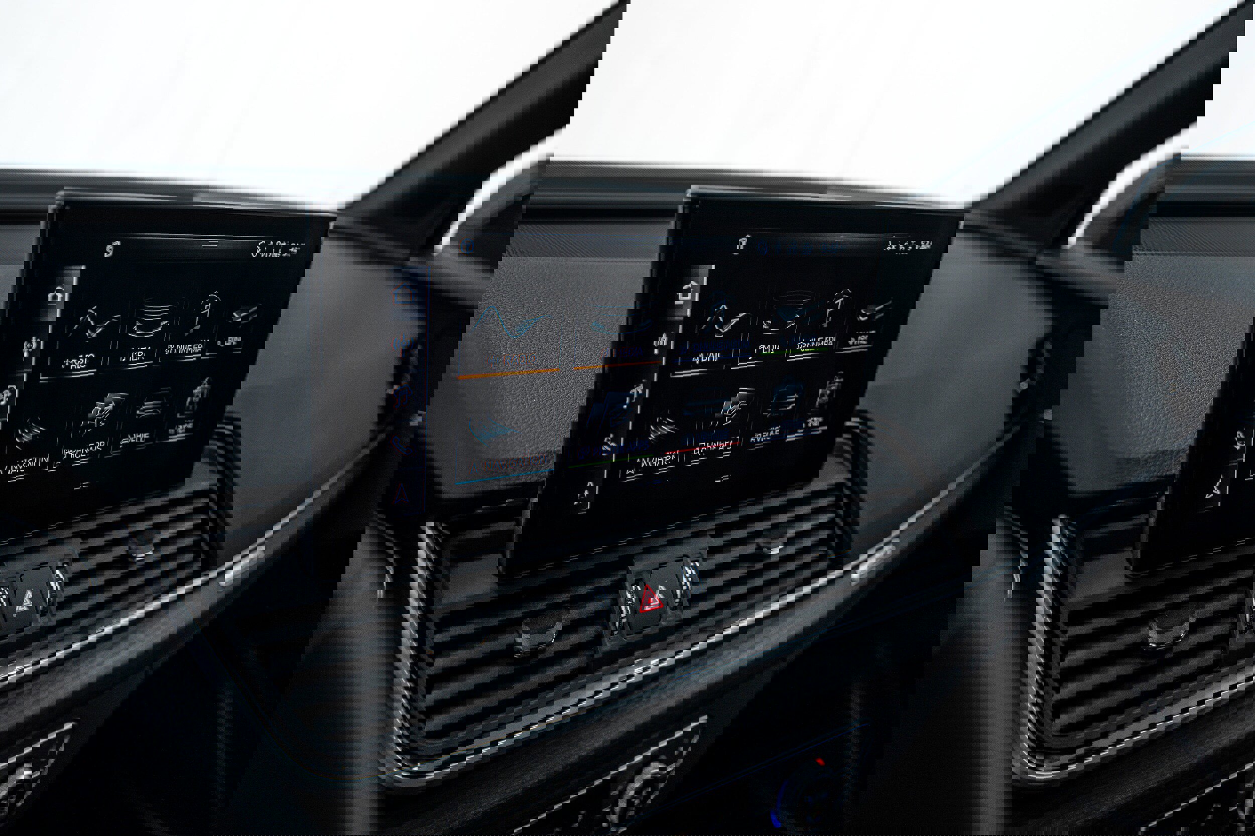 Certified 2025 Audi Q5 2.0T Premium Plus w/ Premium Plus Package image 12