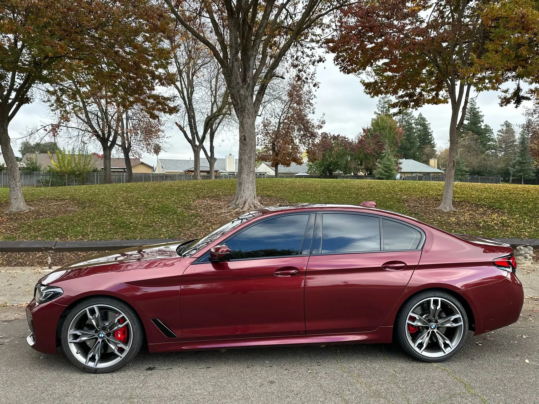 Used 2021 BMW M550i xDrive image 4