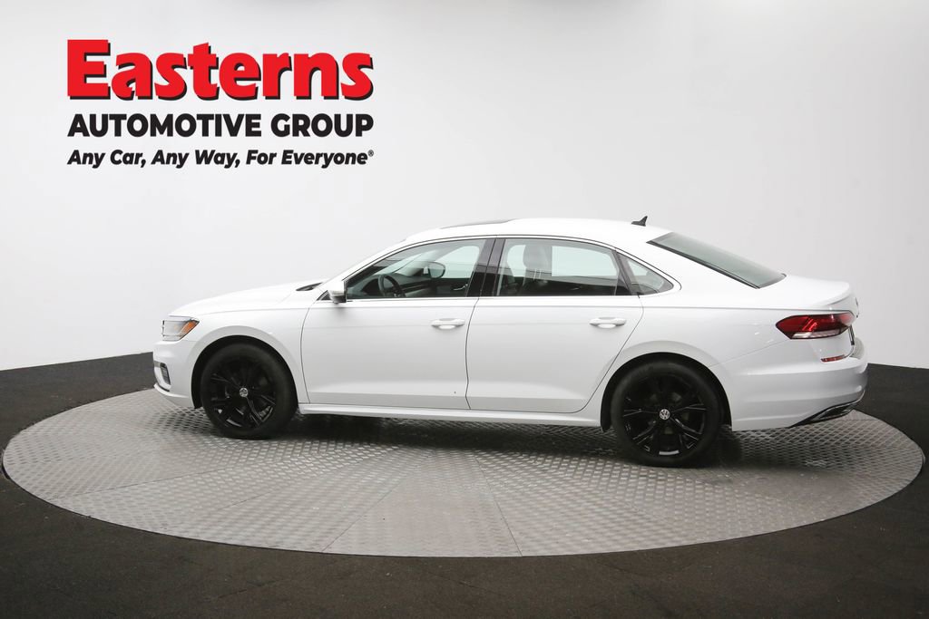 Used 2022 Volkswagen Passat 2.0T SE image 59