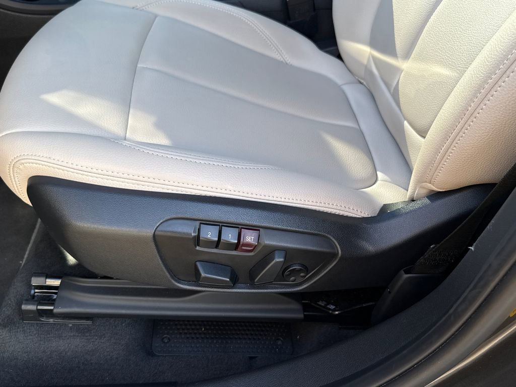 Used 2022 BMW X1 sDrive28i w/ Convenience Package image 26