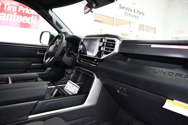 New 2026 Toyota Tundra SR5 AWD/4WD image 15