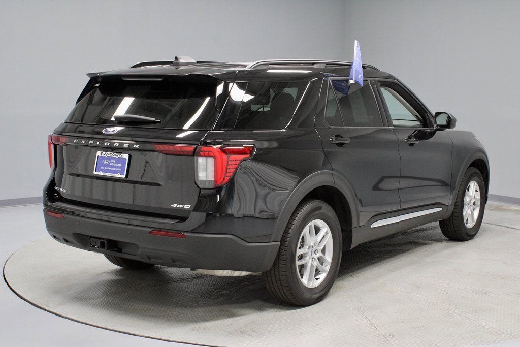 Certified 2025 Ford Explorer Active image 13