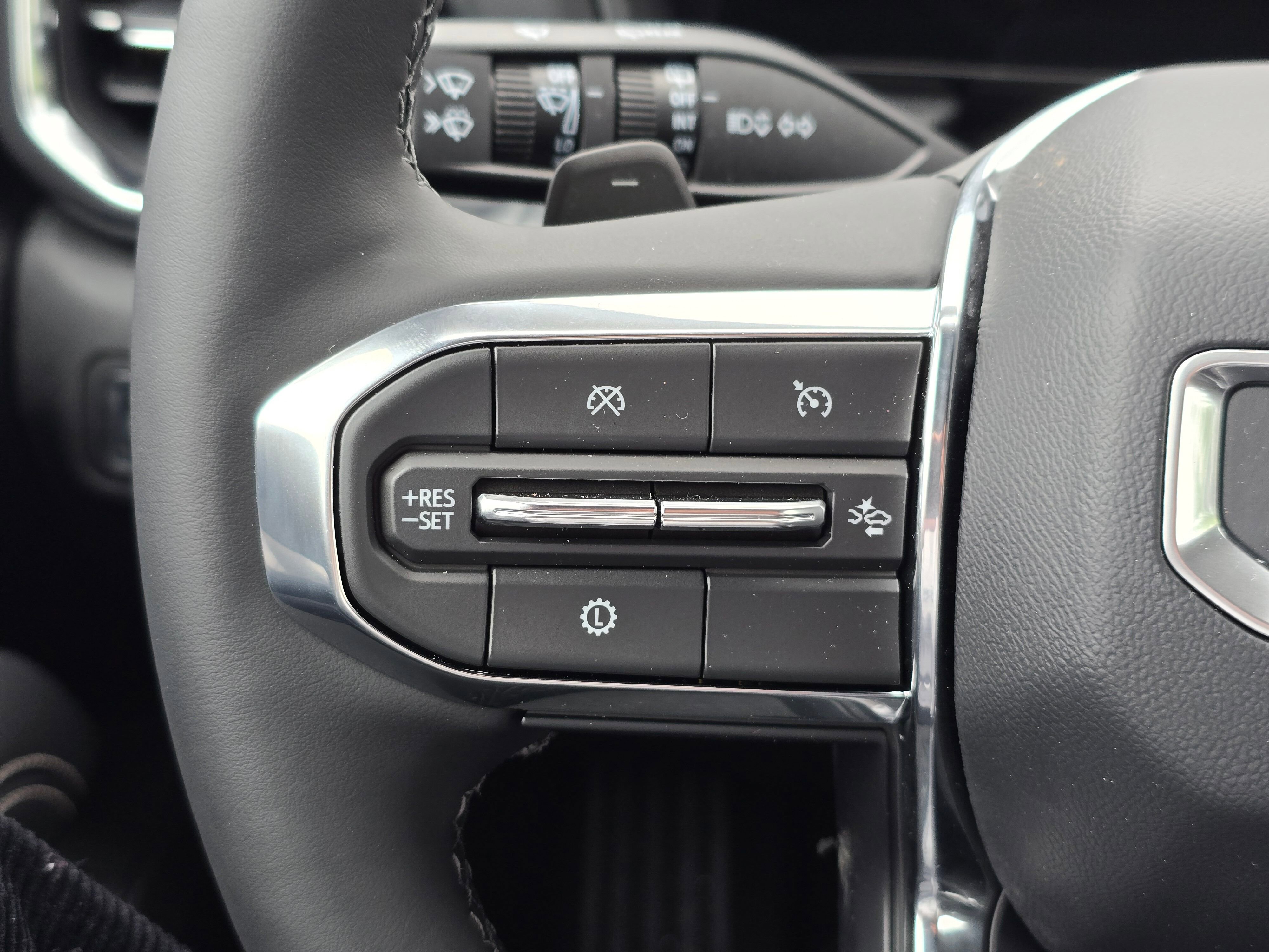 New 2025 GMC Terrain Elevation image 27