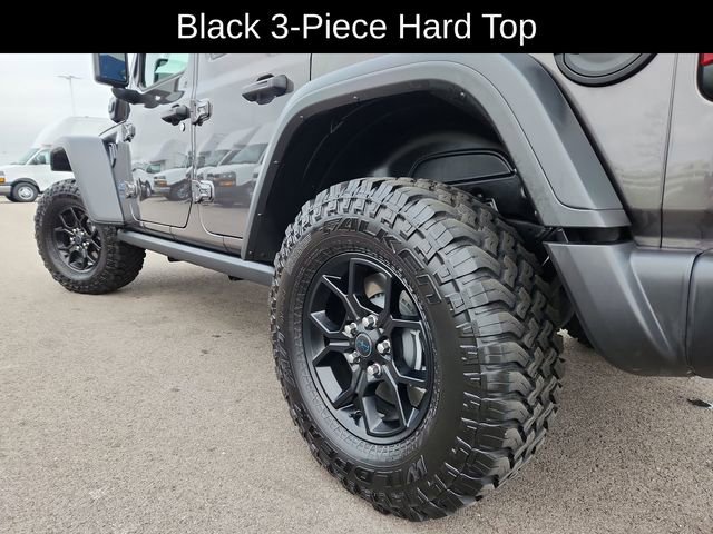 Used 2025 Jeep Wrangler Willys 4xe image 18