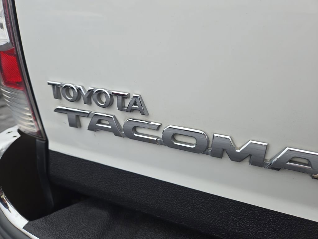 Used 2015 Toyota Tacoma 2WD Access Cab image 29