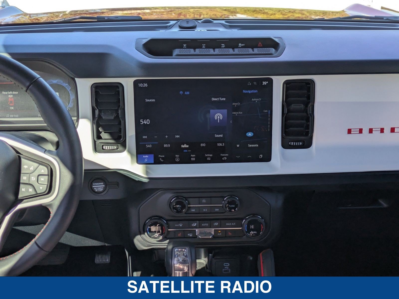 Used 2025 Ford Bronco Heritage Edition AWD/4WD image 35