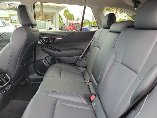 Used 2021 Subaru Outback Limited AWD/4WD image 12