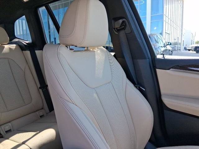 Used 2023 BMW X3 sDrive30i w/ Premium Package RWD image 17